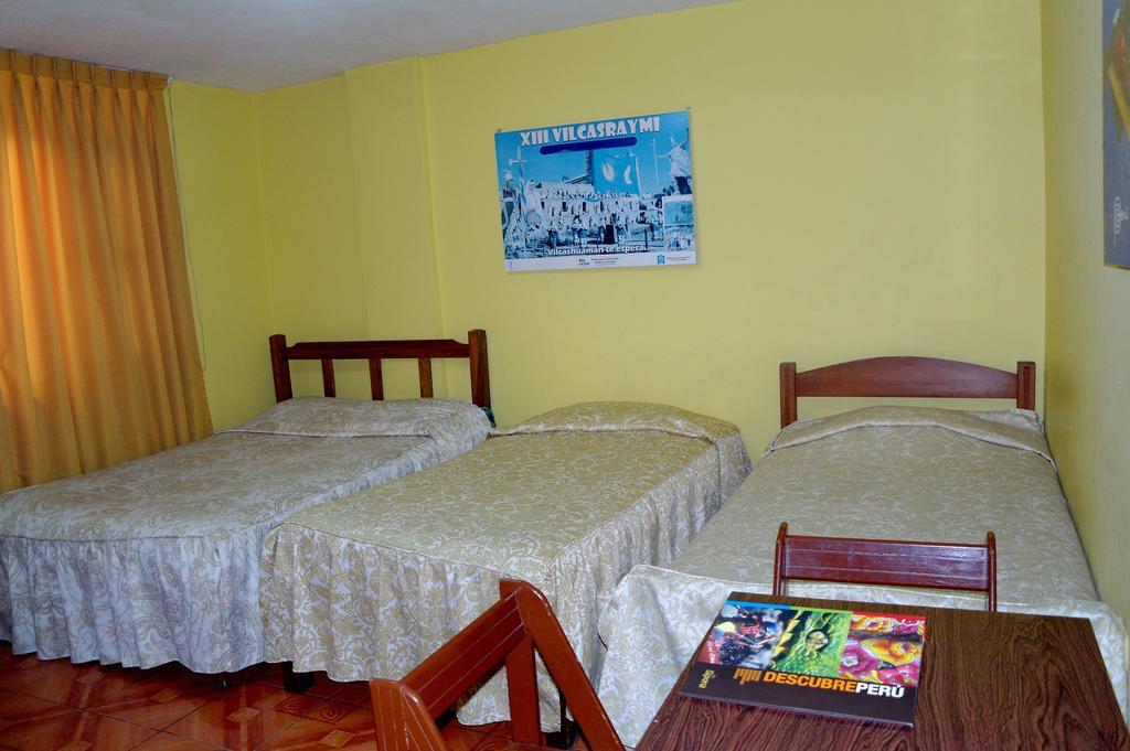 Hotel Iquique 2*